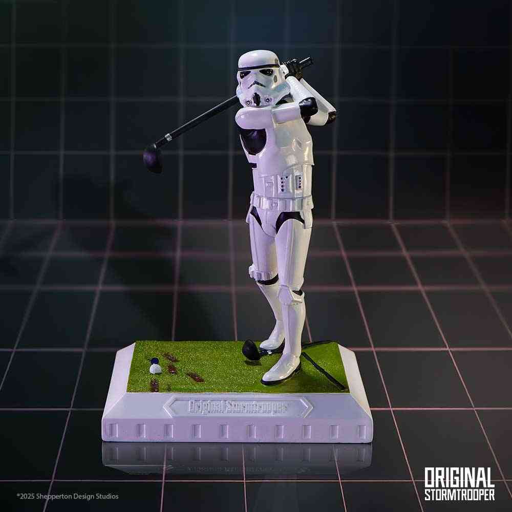 Nemesis Now Star Wars - Stormtrooper Hole in None Figurine - Multicolore